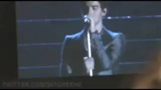 Jonas Brothers in Abu Dhabi // Ashley Greene and Samantha Barks at the show (18.11.'10)