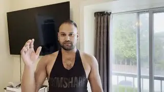 Extreme Confidence When Afraid