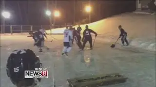 Yale hockey team plays some pond hockey