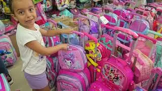 COMPRANDO MINHA MOCHILA ESCOLAR / QUAL A HELÔ VAI ESCOLHER ??? #mochilaescolar #mochilas #escola