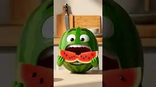 Watermelon Eats Watermelon 🍉 | Juicy ASMR #funny #asmr #shorts
