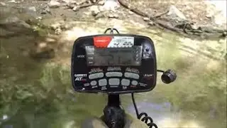 Metal Detecting: Garrett AT Max In The River