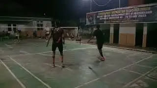 Badminton, HUT RI 78, Baturaja OKU. Hamdan/Yogi VS Jiteng/Kurlis. pokoknya dijamin seruuuu!!!!