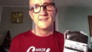 Unboxing of the Napo Tarot (OOP deck)