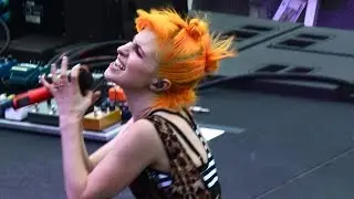 Paramore - Emergency Live Parahoy 2016