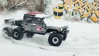 Snow RC Madness on the 6WD move Crossrc Big Mustang EMO XL2 #jeep #truck