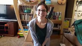 Unboxing the Rebecca 30 Cross Strung Harp from Stoney End