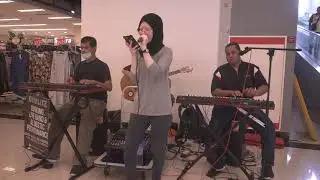 Superstar Cover by The Eyelitz.