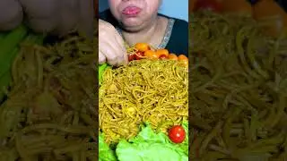 spicy noodles with hot chilli sauce#mukbang #food #asmrindianfood #eating #eatingsounds #eatingshow