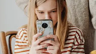 Texas high school seniors sound off on cell phone ban: ‘There’s a lot more conversation in class'