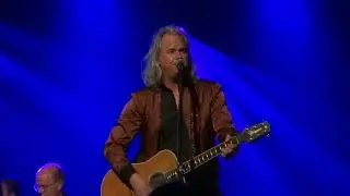 Country road-Erwin Nyhoff