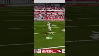 First pick in Maximum Football #multiplayer #trending #maximumfootball #greatest #interception