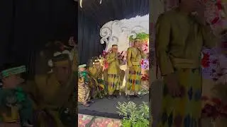 Tradycyjna panna młoda i pan młody Bugis, Pinrang, Południowy Sulawesi, Indonezja.