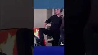 Hosen mit L&ouml;cher / Twitch: EyElia