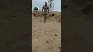 Łotewski multilatpat w terenie pustynnym w okresie wczesnej jesieni #camo #nature #airsoftcqb #army