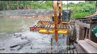 AX 180 CAT 307  amphibious excavator swamp backhoe floating Kalimantan Indonesia (Jual & rental  )