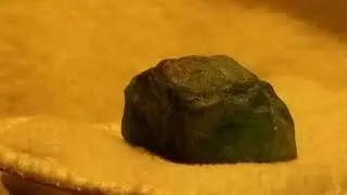 100.15 CT Natural Beautiful Green Emerald rough GGL Certified
