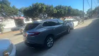 Aquí enfrente de esta plaza Las Palmas