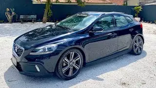 VOLVO V40 T5 CROSS COUNTRY TURBÃO, ESCAPE ESPORTIVO, SUSPENSÃO FIXA, RODAS ARO 18, ACELERANDO, TOP