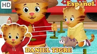 Daniel Tigre en Español 🐄 Jugando en la Granja | Videos para Niños