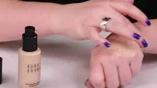 Bobbi Brown 🆕 Skin Long Wear Weightless Foundation with SPF Review and Swatches