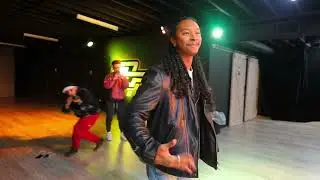 Ray Ray from MINDLESS BEHAVIOR, surprises fans in LA pop up dance class