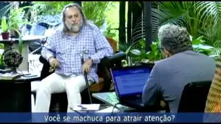 Chantagem, autovitimização, manipulação de atenção: me machuco quando fico nervosa com meu amor!