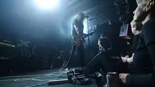 Phil X & The Drills - Zeppelin Medley into ACDCs Walk All Over You