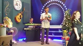 Giã Từ Vũ Khí - Sáng Tác  :  NS Ngân Khánh - Trình Bày : Huỳnh Mổn