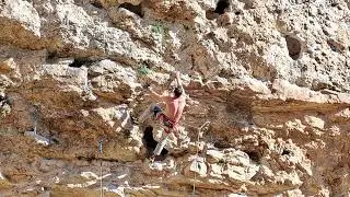Escalada en la Cueva del Arenal CRISIS HISTORICA 7B+
