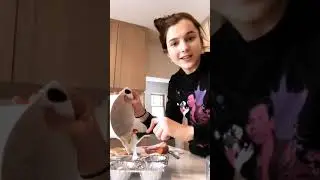 Chloe East (2019/03/01 4:46pm MST) (Instagram Live Video Replay)