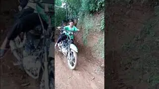 Video lucu anak kecil naik motor