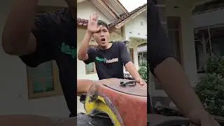 NAIKIN MOTOR KE DALAM MOBIL