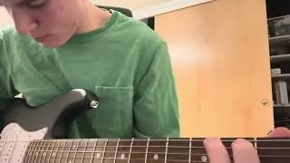 Day 13 learning the electric guitar work on the Am and Em ￼chords