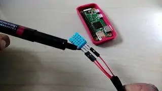 Raspberry Pi with DHT-11 (temperature & humidity monitor)