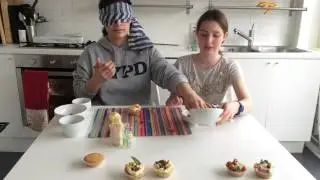 Blindfolded Cupcake Decorating Challenge