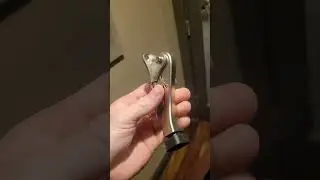 New kind of adjustable door stop for crazy 🤪 door