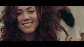 R2bees - Killing Me Softly[video]