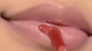 LIPCOAT
