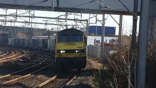 Class 90 at speed #train #railway