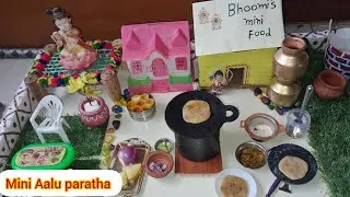 Dhaba style Aalu paratha recipe 😋 Mini Aalu paratha #aaluparatha #miniaturefood #miniaturecooking 