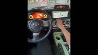 Замена штатной цифровой приборной панели Belsee для Toyota FJ Cruiser на Android-магнитолу.