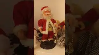 singender weihnachtsmann