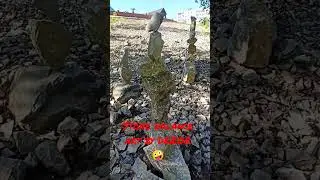 Stone balance art by DEZOR 🤪 