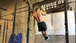 Rope Assisted Single Arm Pull Up