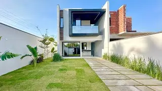 Casa duplex em rua privativa no Eusébio