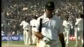 Ricky Ponting's worst test series ever (BATTING FAILURES)...India-2001..