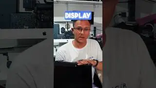 Come #sostituire la flat video di un #notebook @HPComputingSupport con stirp biadesive pt 1 #shorts
