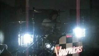 Vik Foxx***ddrum led test drive 09' ***The Veronicas