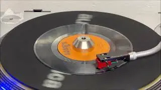 LEE MOORE -  Get Off
